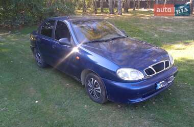 Седан Daewoo Lanos 2006 в Новояворівську