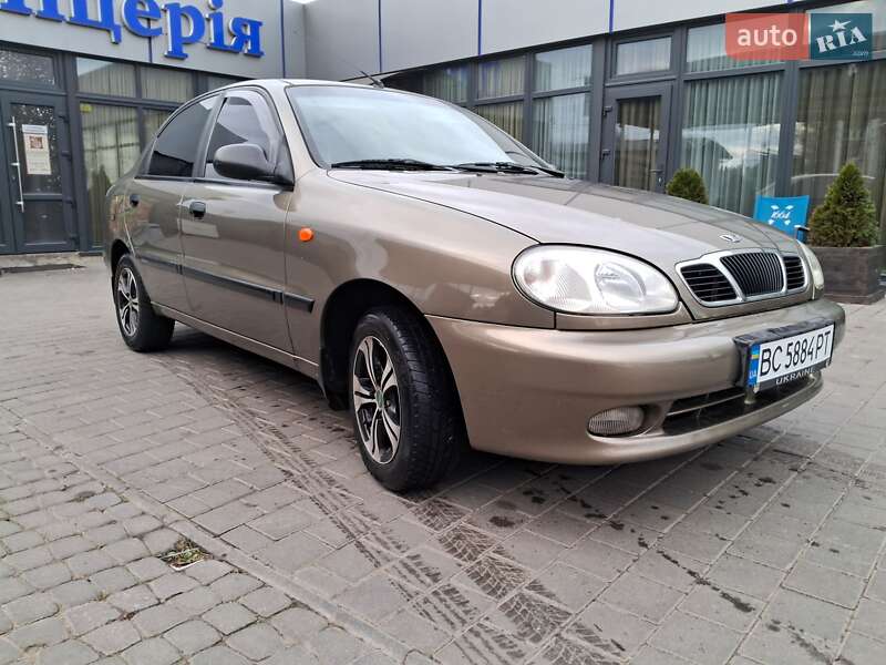 Седан Daewoo Lanos 2005 в Новом Ярычеве