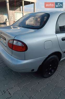 Седан Daewoo Lanos 2005 в Мукачево