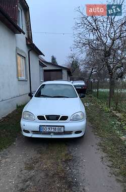 Седан Daewoo Lanos 2003 в Почаеве