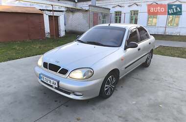 Седан Daewoo Lanos 2004 в Дніпрі