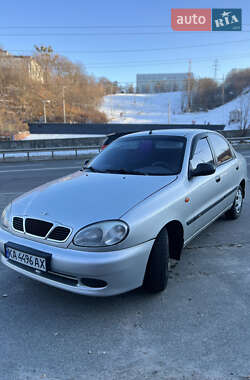 Седан Daewoo Lanos 2004 в Киеве