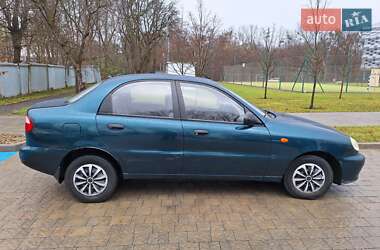 Седан Daewoo Lanos 2004 в 
