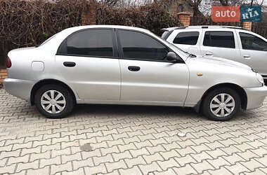 Седан Daewoo Lanos 2008 в Києві