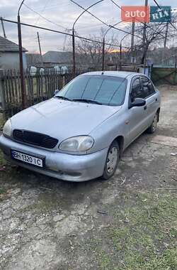 Седан Daewoo Lanos 2005 в Измаиле