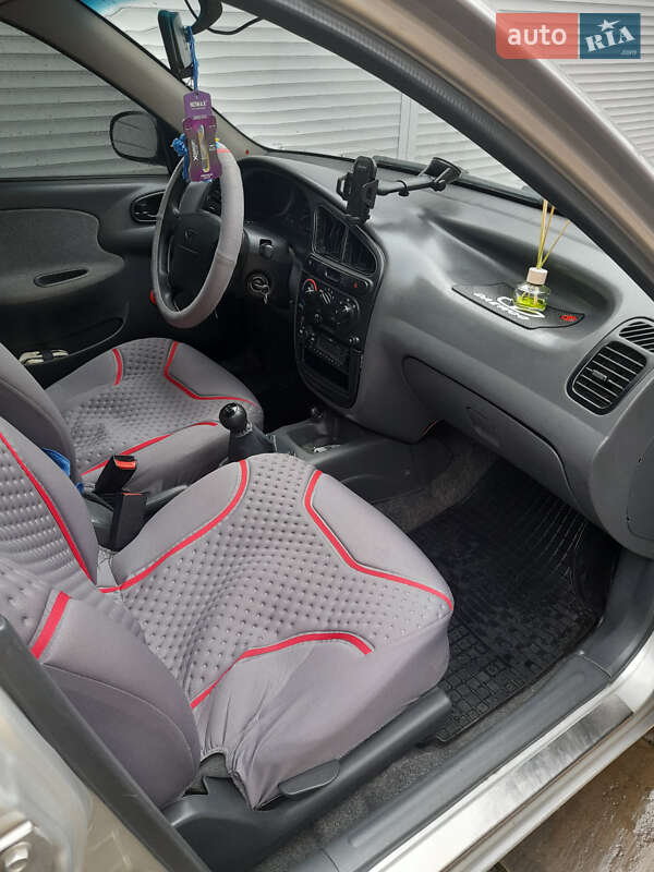 Седан Daewoo Lanos 2007 в Черновцах