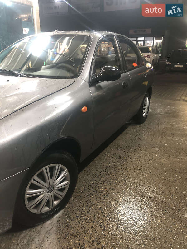 Седан Daewoo Lanos 2007 в Кривом Роге