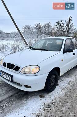 Седан Daewoo Lanos 2003 в Почаеве