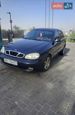 Седан Daewoo Lanos 2002 в Дніпрі
