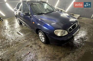 Седан Daewoo Lanos 2003 в Львове