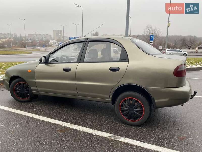 Седан Daewoo Lanos 2006 в Борзне