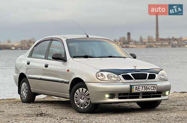 Седан Daewoo Lanos 2002 в Днепре