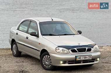 Седан Daewoo Lanos 2002 в Днепре