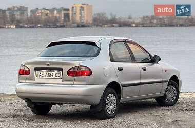 Седан Daewoo Lanos 2002 в Днепре