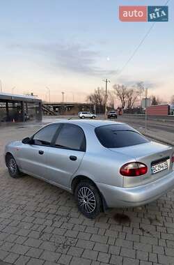 Седан Daewoo Lanos 2007 в Горішніх Плавнях