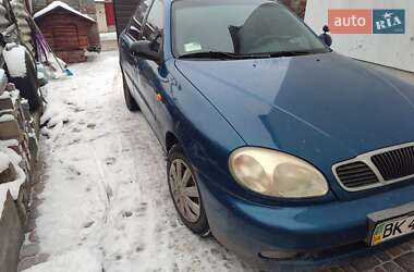 Седан Daewoo Lanos 1999 в Острозі