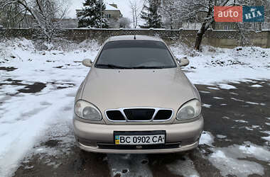 Седан Daewoo Lanos 2008 в Золочеві