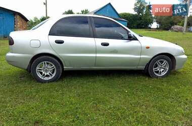 Седан Daewoo Lanos 2002 в 