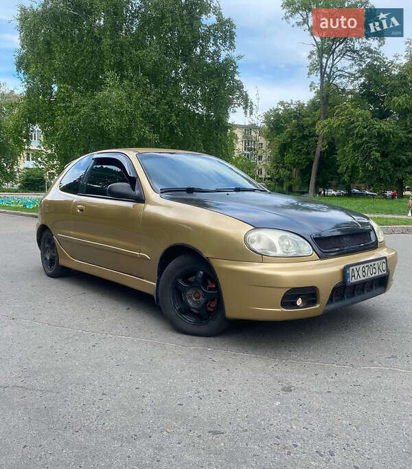 Хэтчбек Daewoo Lanos 2002 в Полтаве