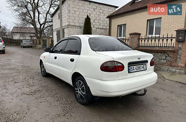 Седан Daewoo Lanos 2004 в Умані