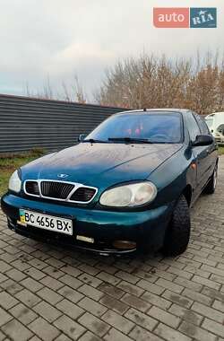 Седан Daewoo Lanos 2004 в Радивиліві