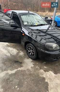 Седан Daewoo Lanos 2008 в Києві