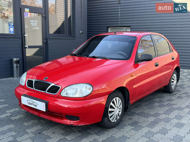 Хетчбек Daewoo Lanos 2005 в Чернівцях