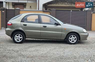 Седан Daewoo Lanos 2004 в Дніпрі