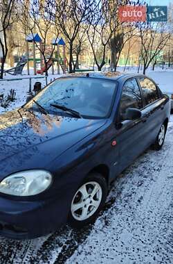 Седан Daewoo Lanos 2005 в Сумах