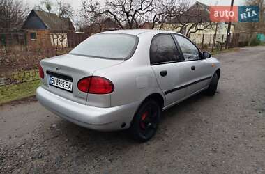 Седан Daewoo Lanos 2004 в Полтаве