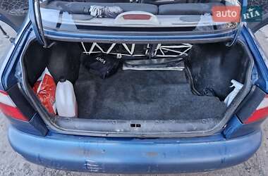 Седан Daewoo Lanos 2002 в 