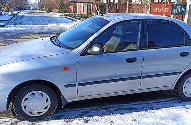 Седан Daewoo Lanos 2003 в Дніпрі