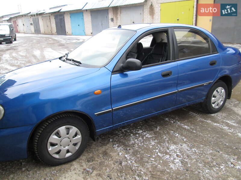 Седан Daewoo Lanos 2008 в Харькове