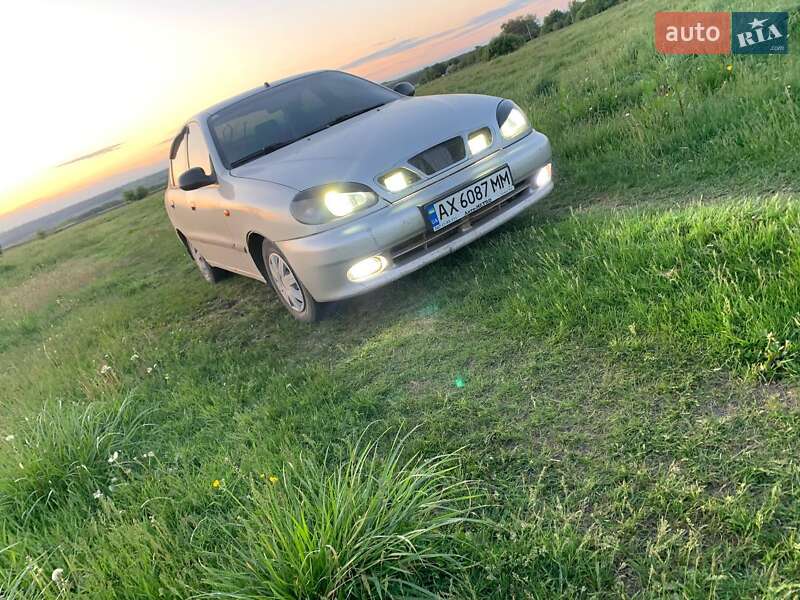 Седан Daewoo Lanos 2003 в 