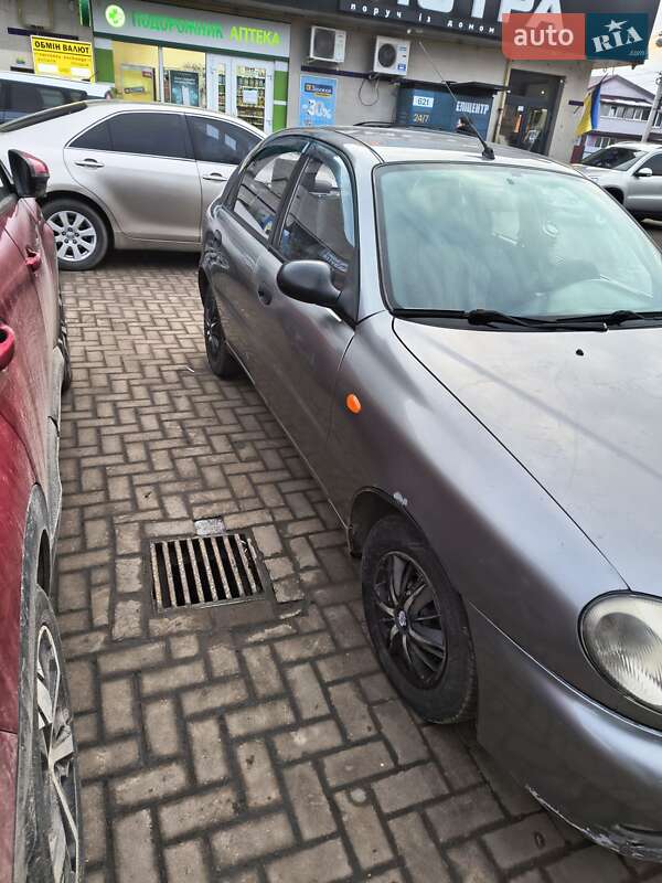 Хэтчбек Daewoo Lanos 2008 в 