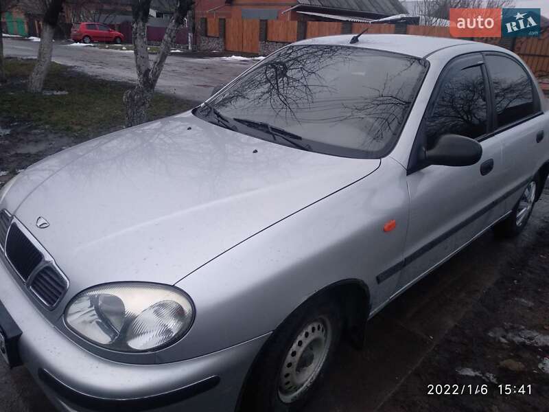 Седан Daewoo Lanos 2007 в Ромнах