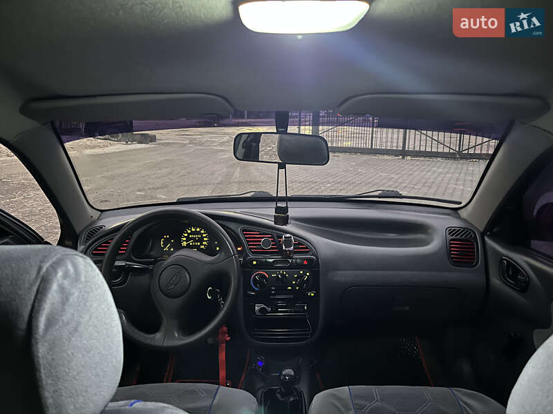 Седан Daewoo Lanos 2006 в Кременце