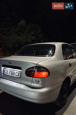 Седан Daewoo Lanos 2002 в Чернігові