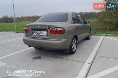 Седан Daewoo Lanos 2004 в Мукачево