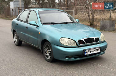 Седан Daewoo Lanos 1998 в Дніпрі