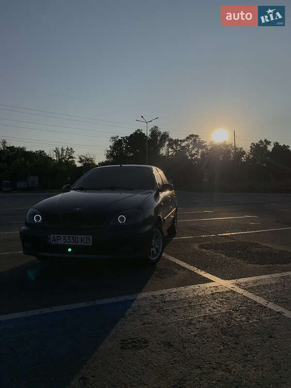 Седан Daewoo Lanos 2003 в Запоріжжі