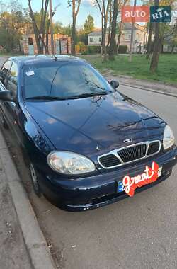 Седан Daewoo Lanos 2003 в Кривому Розі