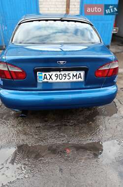 Седан Daewoo Lanos 1998 в Добропіллі