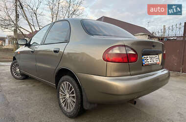 Седан Daewoo Lanos 2004 в Миколаєві