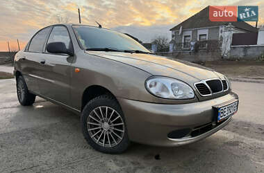 Седан Daewoo Lanos 2004 в Миколаєві