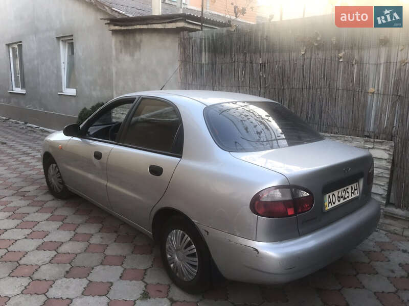 Седан Daewoo Lanos 2006 в Ужгороде
