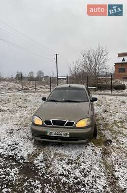 Седан Daewoo Lanos 2004 в Львові