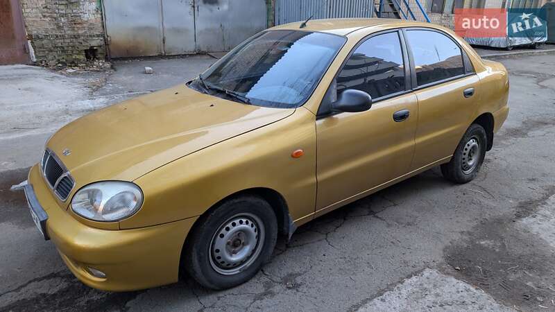 Седан Daewoo Lanos 2003 в Києві