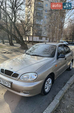 Седан Daewoo Lanos 2008 в Киеве