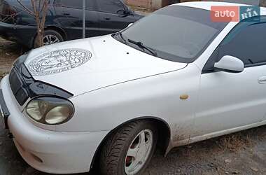 Седан Daewoo Lanos 1998 в Желтых Водах
